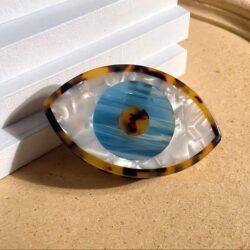Pinza para cabello de ojo